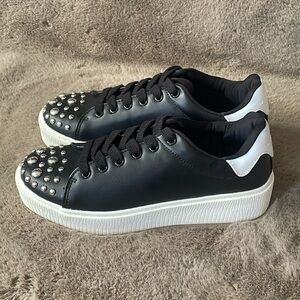 Vero Moda - Women’s Platform Sneakers